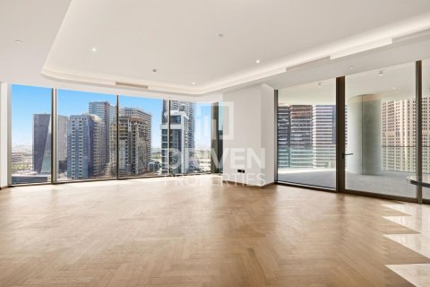 Apartment in Business Bay, Dubai 3 bedrooms, 289.02 sq.m. № 126687 - photo 7