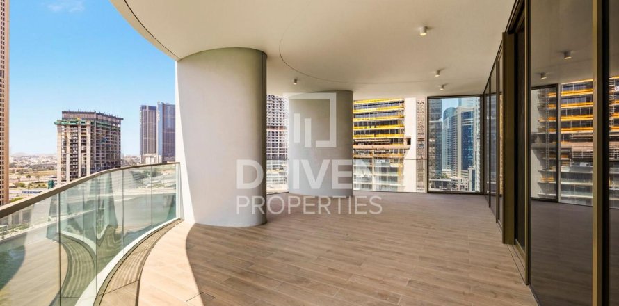 Apartment in Business Bay, Dubai 3 bedrooms, 289.02 sq.m. № 126687