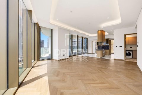 Apartment in Business Bay, Dubai 3 bedrooms, 289.02 sq.m. № 126687 - photo 2