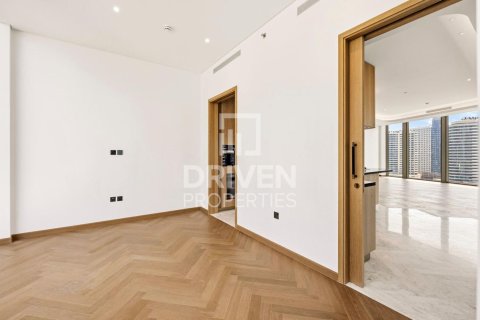 Apartment in Business Bay, Dubai 3 bedrooms, 289.02 sq.m. № 126687 - photo 9