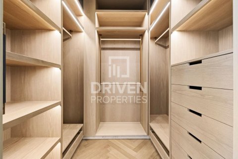 Apartment in Business Bay, Dubai 3 bedrooms, 289.02 sq.m. № 126687 - photo 18