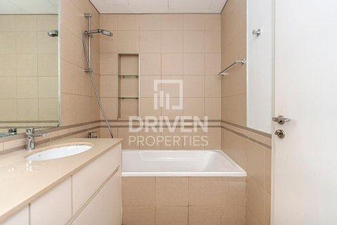 Apartamento en Zahra Breeze Apartments, Town Square, Dubai, 2 dormitorios, 87.98 m², № 126654 - foto 11