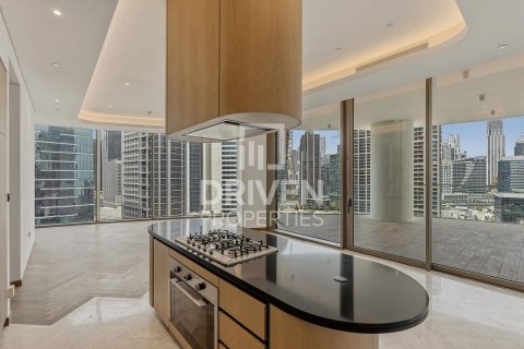 Apartamento en Business Bay, Dubai, 2 dormitorios, 196.3 m², № 126649 - foto 2