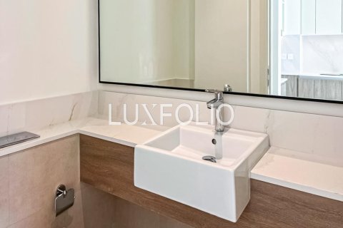 Townhouse in The Valley, Dubai 3 bedrooms, 175 sq.m. № 45275 - photo 14
