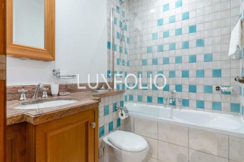Apartamento en Old Town, Dubai, 2 dormitorios, 123 m², № 45276 - foto 7