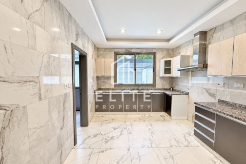Townhouse in Umm Suqeim 3, Umm Suqeim, Dubai 3 bedrooms, 288 sq.m. № 142419 - photo 3