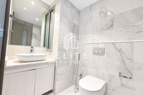 Townhouse in Umm Suqeim 3, Umm Suqeim, Dubai 3 bedrooms, 288 sq.m. № 142419 - photo 23