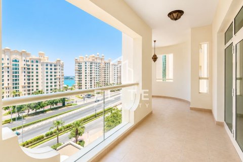 Квартира в Shoreline Apartments, Пальма Джумейра, Дубай, 2 спальни, 148м², № 142429