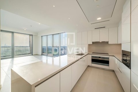 Apartment in Al Wasl, Dubai 3 bedrooms, 184 sq.m. № 19138 - photo 2