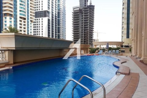 Снять в аренду квартиру в Marina Crown, Дубай Марина, Дубай: 2 спальни, 138.8м², № 24139 - фото 3