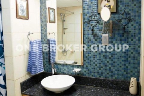 Apartment in Palm Jumeirah, Dubai 2 bedrooms, 185.5 sq.m. № 231 - photo 13
