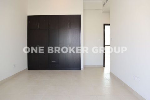 Villa à Al Barsha, Dubai, 4 chambres, 322.2 m², № 229 - photo 5