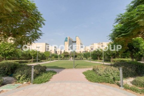Villa à Al Barsha, Dubai, 4 chambres, 322.2 m², № 229 - photo 16