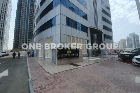 Office in Jumeirah Lake Towers, Dubai 104 sq.m. № 226 - photo 2