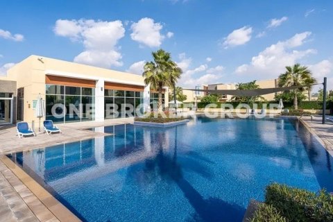 فيلا في البرشاء, دبي 4 غرف نوم, 322.2 م² رقم 228 - صورة 17