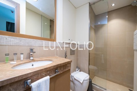 Apartamento en Burj Vista, Downtown Dubai (Downtown Burj Dubai), Dubai, 3 dormitorios, 169 m², № 46155 - foto 20