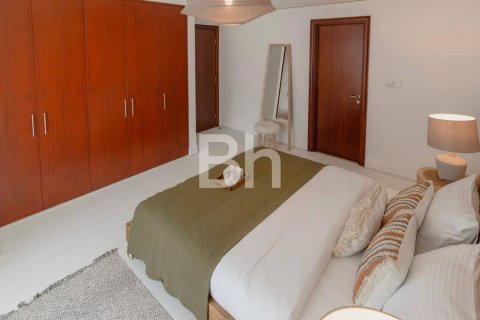 Apartment in Dubai Marina, Dubai 2 bedrooms, 140 sq.m. № 56737 - photo 4