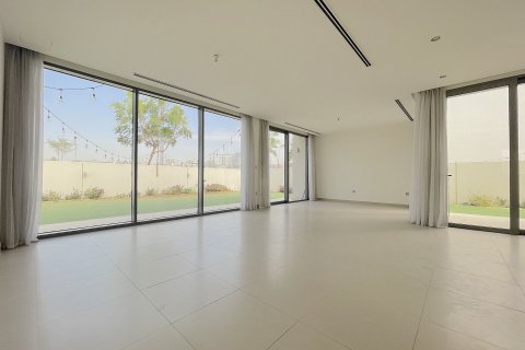 Villa in Dubai Hills Estate, Dubai 4 bedrooms, 327.3 sq.m. № 142288 - photo 3