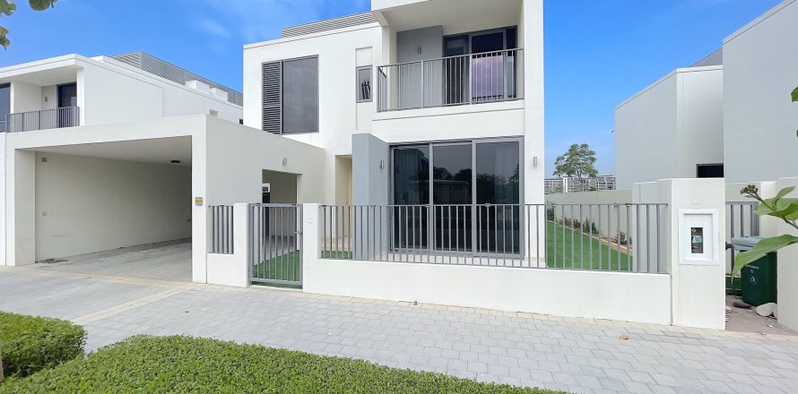Villa in Dubai Hills Estate, Dubai 4 bedrooms, 327.3 sq.m. № 142288