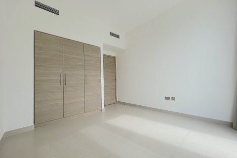 Villa in Dubai Hills Estate, Dubai 4 bedrooms, 327.3 sq.m. № 142288 - photo 9