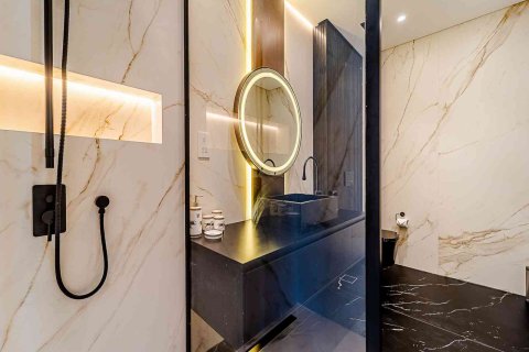 Apartment in Palm Jumeirah, Dubai 3 bedrooms, 464 sq.m. № 97170 - photo 19