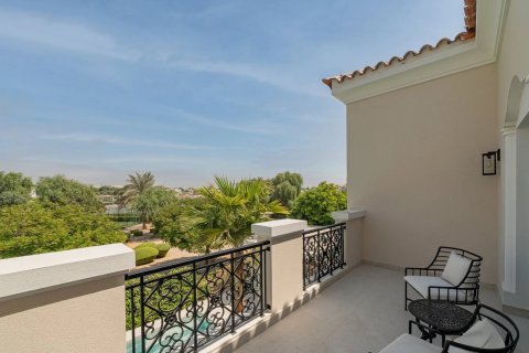 Adosado en Dubai, 6 dormitorios, 666 m², № 97177 - foto 12