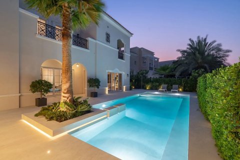 Adosado en Dubai, 6 dormitorios, 666 m², № 97177 - foto 22