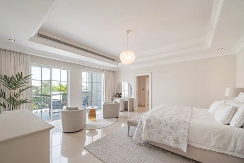Adosado en Dubai, 6 dormitorios, 666 m², № 97177 - foto 8