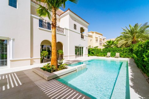 Adosado en Dubai, 6 dormitorios, 666 m², № 97177 - foto 21