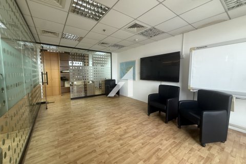 Снять в аренду офис в Дубае: 106.8м², № 63052 - фото 2