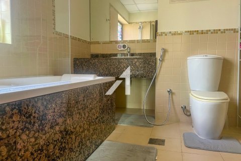 Apartment in Bahar, Jumeirah Beach Residence, Dubai 1 bedroom, 142 sq.m. № 63050 - photo 12