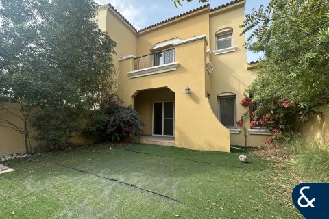 Купить виллу в Арабиан Ранчес, Дубай: 2 спальни, 175м², № 91267 - фото 2