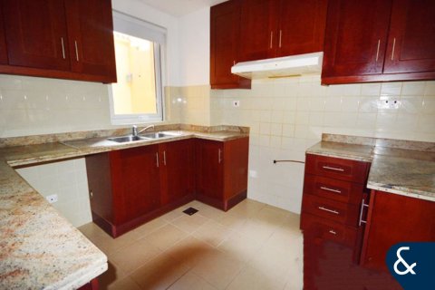 Купить виллу в Арабиан Ранчес, Дубай: 2 спальни, 175м², № 91267 - фото 10