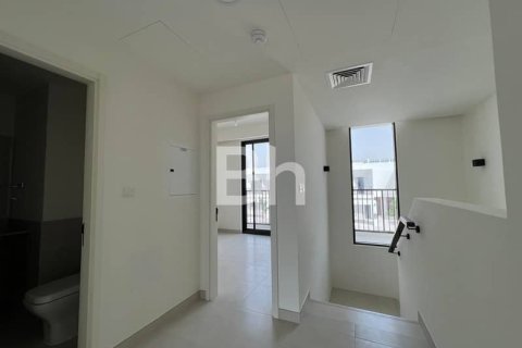 Townhouse in Town Square, Dubai 3 bedrooms, 177 sq.m. № 57921 - photo 6