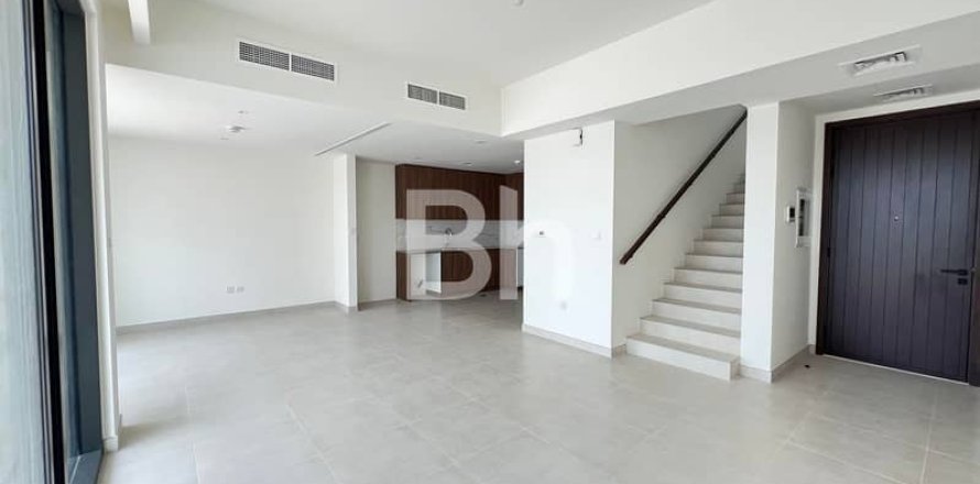 Townhouse in Town Square, Dubai 3 bedrooms, 177 sq.m. № 57921