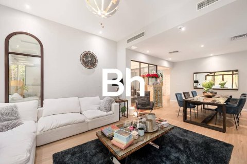 Adosado en Mudon, Dubai, 4 dormitorios, 312 m², № 57939 - foto 5