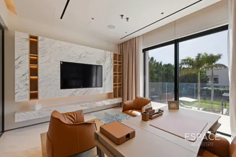 Villa in Al Barari, Dubai 6 bedrooms, 929 sq.m. № 61575 - photo 10