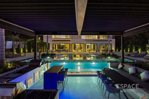 Villa in Al Barari, Dubai 6 bedrooms, 929 sq.m. № 61575 - photo 17