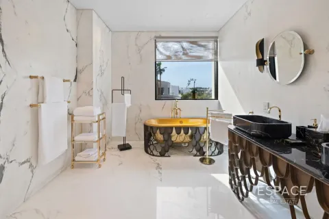 Villa in Al Barari, Dubai 6 bedrooms, 929 sq.m. № 61575 - photo 9