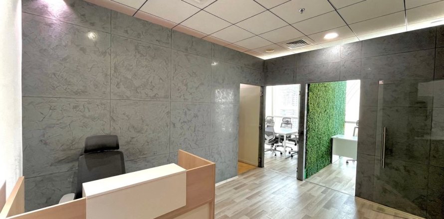 Офис в Бизнес-Бэе, Дубай, 54.4м², № 50770