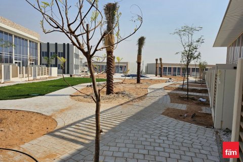 Townhouse in Dubai 2 bedrooms, 98.5 sq.m. № 50769 - photo 24