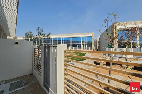 Townhouse in Dubai 2 bedrooms, 98.5 sq.m. № 50769 - photo 26