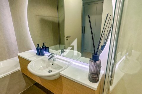 Apartamento en Dubai, 1 dormitorio, 100.7 m², № 16229 - foto 12