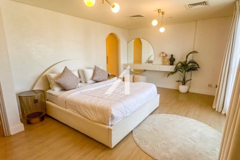 Apartamento en Dubai, 1 dormitorio, 100.7 m², № 16229 - foto 9