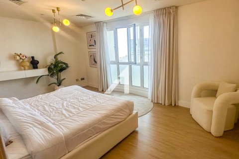 Apartamento en Dubai, 1 dormitorio, 100.7 m², № 16229 - foto 10