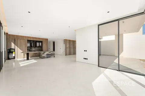 Villa in Tilal Al Ghaf, Dubai 4 bedrooms, 451 sq.m. № 62323 - photo 10