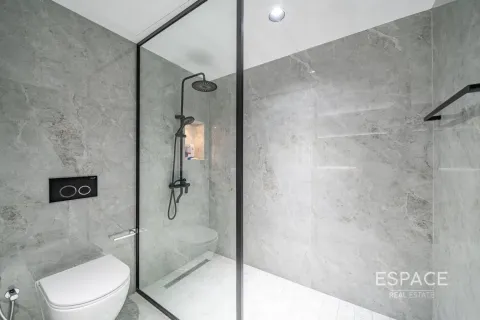 Warehouse in Jumeirah Beach Residence, Dubai 2 bedrooms, 122 sq.m. № 62320 - photo 14
