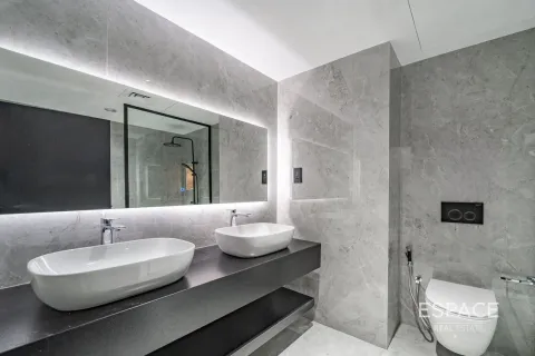 Warehouse in Jumeirah Beach Residence, Dubai 2 bedrooms, 122 sq.m. № 62320 - photo 9