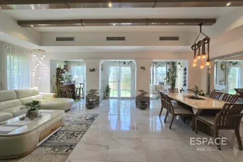 Townhouse in Palmera 4, Arabian Ranches, Dubai 4 bedrooms, 297 sq.m. № 62310 - photo 2