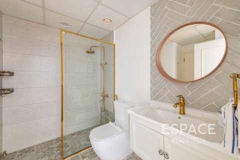 Apartment in Greens, Dubai 1 bedroom, 67 sq.m. № 62324 - photo 12